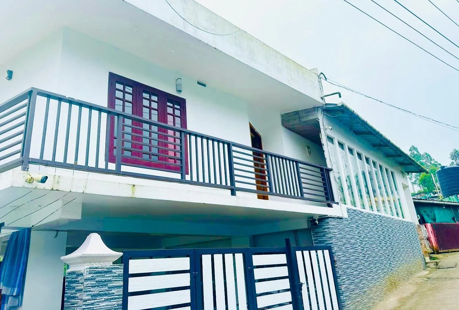 Rainbow Mist Homestay Munnar